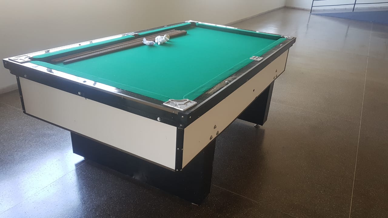 Mesa Profissional Premium